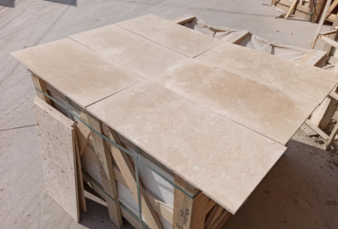 травертин в плитке